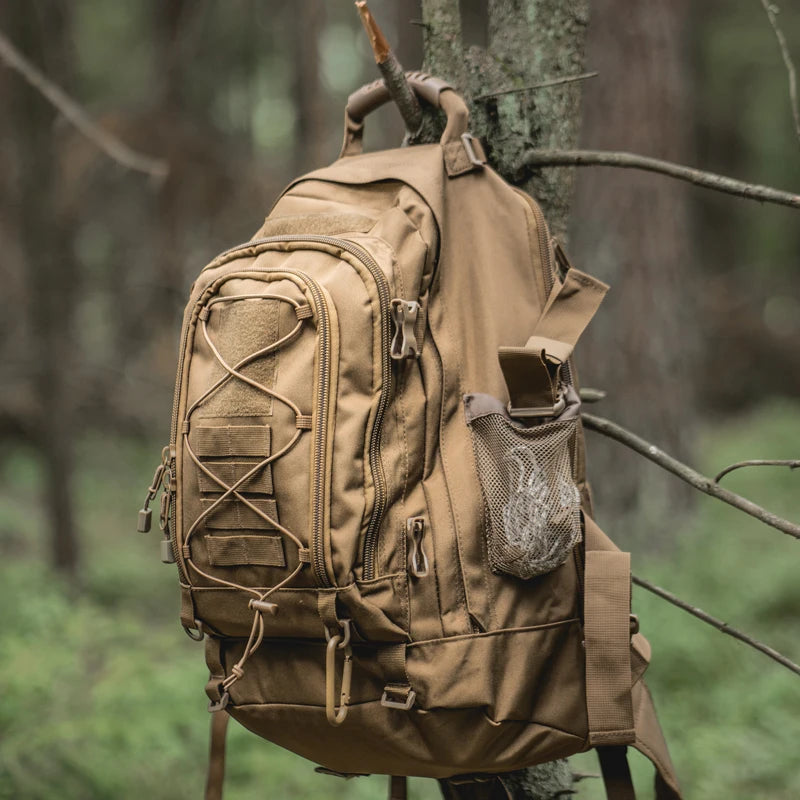LQARMY 65L Outdoor Tactical Backpack Men Unisex Durable Nylon Hiking Bag